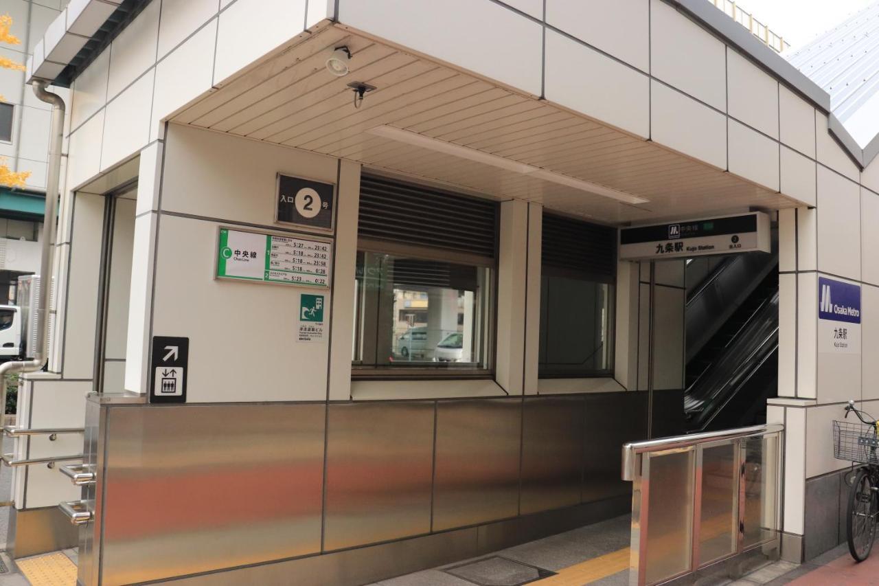 大阪ドーム徒歩10分、九条駅から3分、難波直通6分、海遊館7分、Usj11分 Villa Luaran gambar